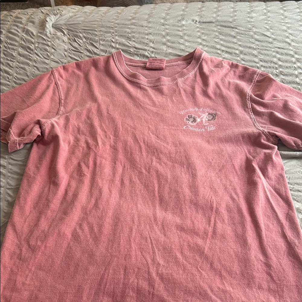 Women's Pink Graphic T-Shirt